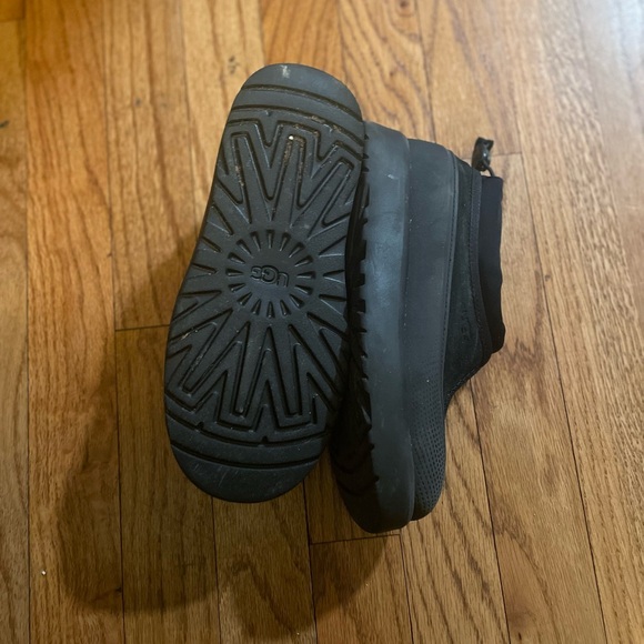 UGG Kids Tasman Waterproof Boots - Picture 7 of 8